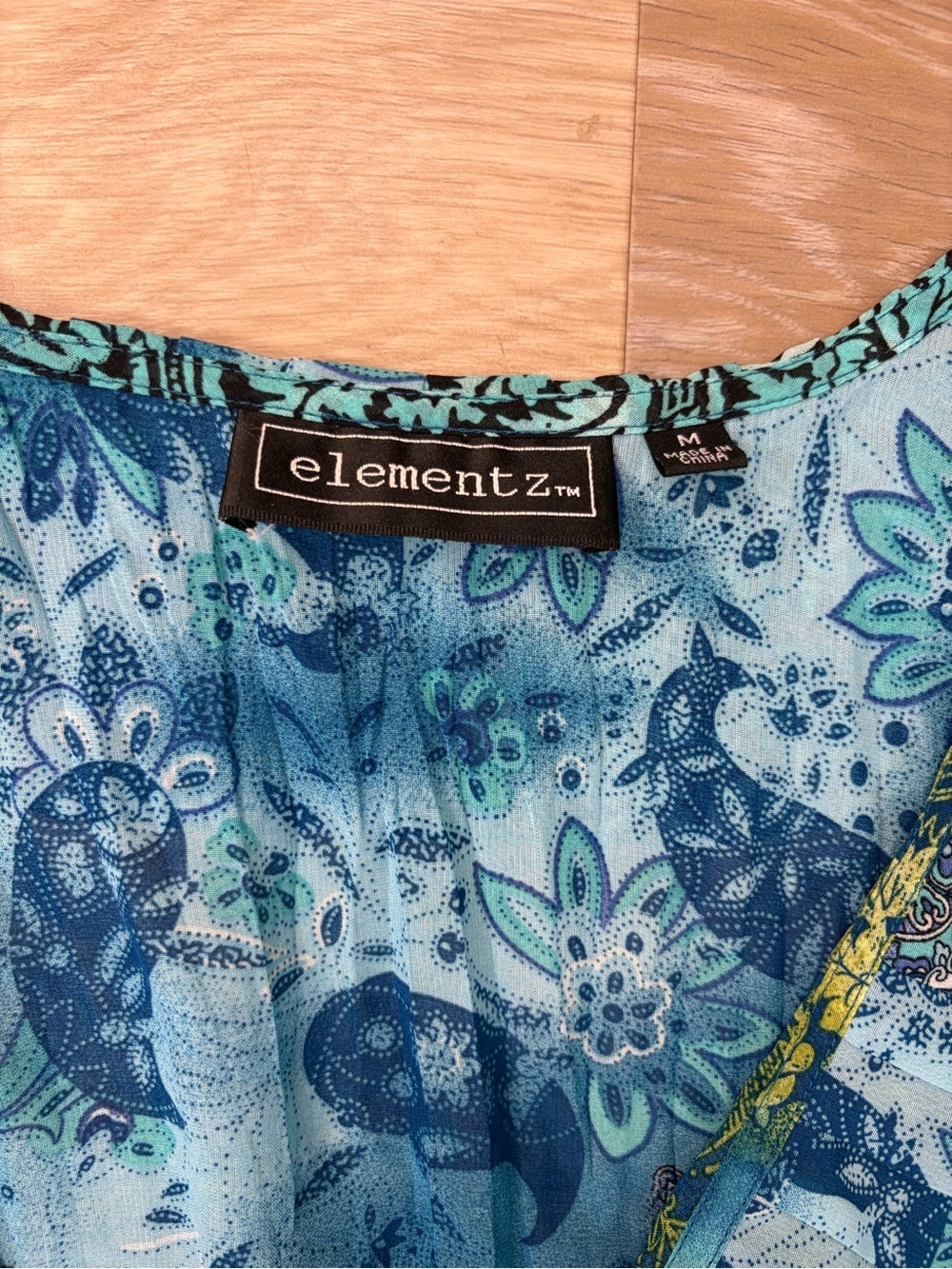Elementz Ruffle Button Front Boho Blouse - Picture 3 of 6